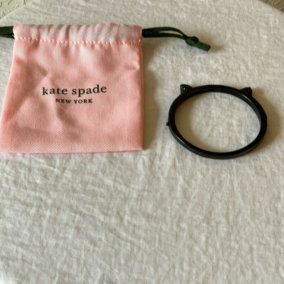 Kate Spade: Black Cat Ear Bracelet- Pink Pouch - Picture 1 of 13